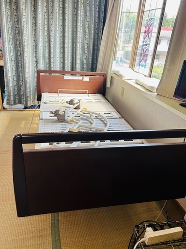 パラマウントベッド　介護用品　引き取り希望