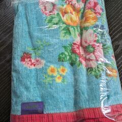 KENZO大判バスタオル（中古）洗濯済みの画像