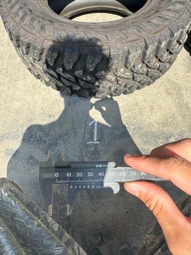 ヨコハマ　ジオランダー　YOKOHAMA GEOLANDAR MT G300