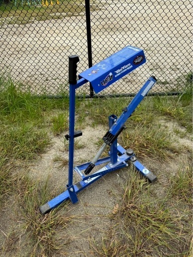 ピッチングマシン