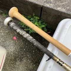 バット２本の画像