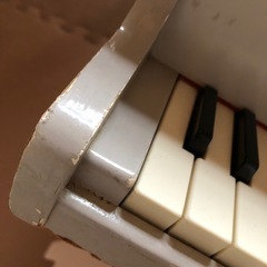ミニグランドピアノ（おもちゃ）の画像