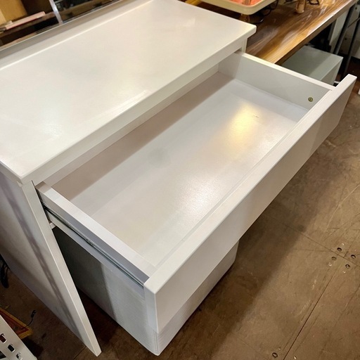 《売約済》【武蔵小山店】【～4/14限定SALE！店内全品20%お値引き！】　 ドレッサー 姿見 化粧台 鏡台 スツール付き ドレッサ