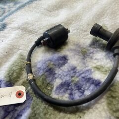 ☆GARAGE-ECO千音寺☆D-004中古パーツ スズキ　レッツ4 CA45Aプラグコードの画像