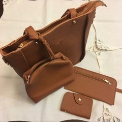 新品未使用バッグほか4点セット！お譲りします！の画像