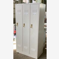 3連ロッカー オフィス家具 収納 スチール製 鍵付き 業務用 3...