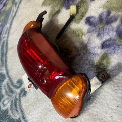 ☆GARAGE-ECO千音寺☆D-007中古パーツ スズキ　レッツ4 CA45A テールランプAssyの画像