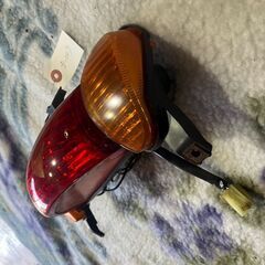 ☆GARAGE-ECO千音寺☆D-007中古パーツ スズキ　レッツ4 CA45A テールランプAssyの画像