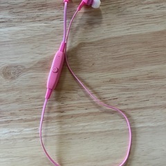 ワイヤレスイヤホン