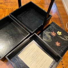 重箱取皿付きの画像