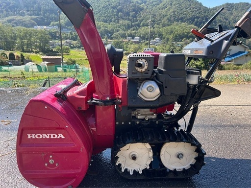 除雪機 ホンダHSS970n