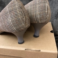 チェックパンプスLLサイズの画像