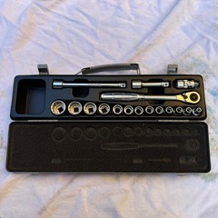 未使用TONE 1560M ソケットレンチセット 差込角9.5mm 17点セット 6角 12角 トネの画像