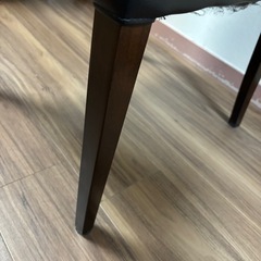 【週末大幅値下げ】　ダイニングチェアの画像
