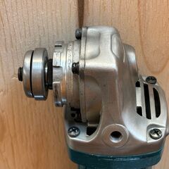 マキタ 100mm ディスクグラインダー GA4032 中古の画像