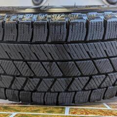 美品 MADE  in JAPAN ブリジストンブリザック VRX3タッドレスタイヤ4本 175/65R15 ホイール付　2ヶ月間使用　15インチの画像