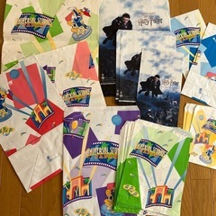 ディズニー，ユニバ紙袋の画像
