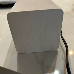 お取置き中🎶ワイヤレス充電器付時計　温度計　湿度計付🎶の画像