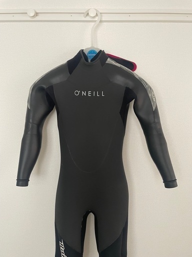 ウェットスーツ