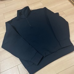 交渉中　ユニクロ　ジャージ