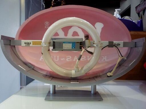Lee 電飾看板 幅50cm レトロ 店頭看板 ディスプレイライト アメリカン雑貨 インテリア ガレージ 札幌市東区 新道東店