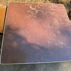 こたつのテーブルの画像