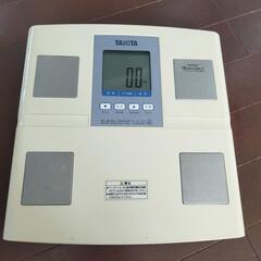 体重計タニタ
