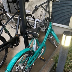 [10/16 まで,もう海外に行く予定]ブリヂストン ベガス BRIDGESTONE VEGAS E.X 20インチ　小径車（ミニベロ）　コバルトグリーン VEG03T 1C96CF0の画像
