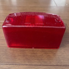 バイク用品【美品】テールレンズ   純正品の画像