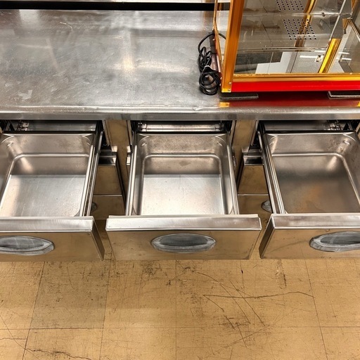 4605 13年製 ドロワー コールドテーブル YDC-160RM1 ホテルパン 4605 13年製 ドロワー コールドテーブル YDC-160RM1 ホテルパン