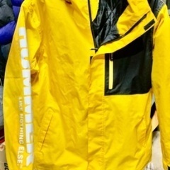 新品、　未使用　　 Hummer イエロー　ハマーブランドのレインウェア　ジャケット　の画像