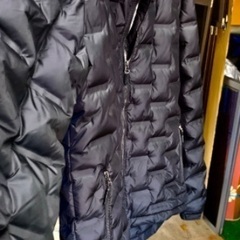 黒のジャケット　中綿が細かく入っています　未使用品　新品の画像