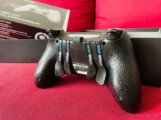 スカフインパクト　SCUF IMPACT
