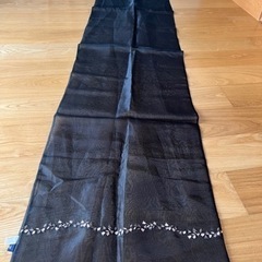 ROPE ブラックストール　花の刺繍つきの画像