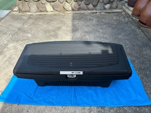 ハイラックス荷台ボックス