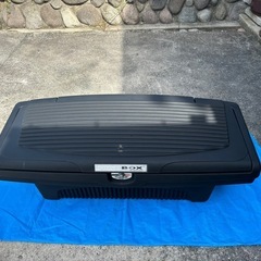 ハイラックス荷台ボックスの画像
