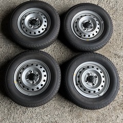 タイヤ　新品

