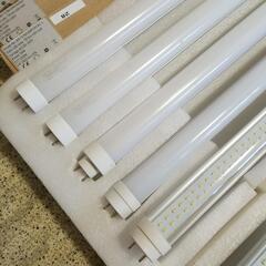  最終出品です LED 直管 蛍光灯 の画像