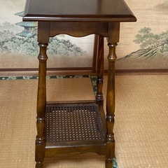 カリモク（karimoku）　コロニアル　花台