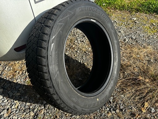 スタッドレス ブリジストン 225/60r17