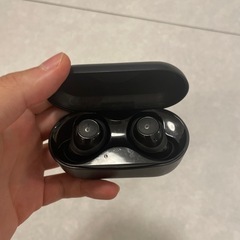 ワイヤレスイヤホンの画像