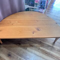 家具 生活家具 飛騨産業　半円形リビングテーブル　ナチュラルの画像