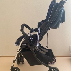 combi ベビーカー　ネムリエ　オート4キャス