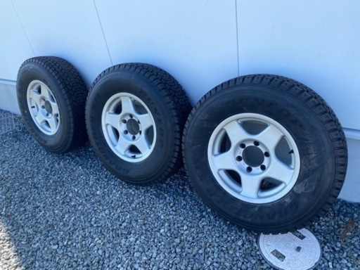 ホイール付　スタッドレス　バリ山　235 85R16 ブラッドレーV