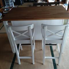 ダイニングテーブルの画像