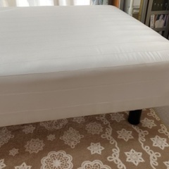 足つきマットレスの画像