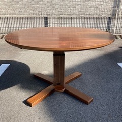 昇降テーブル　
