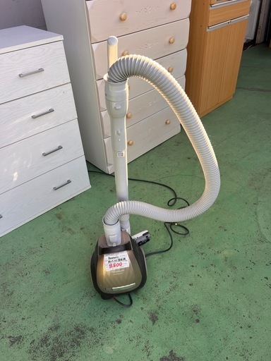 早い者勝ち！　Panasonic 紙パック式掃除機　2017年製　MC-PK18G-N