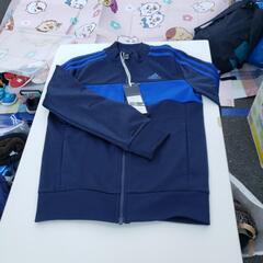 新品adidas　スウェット上下の画像