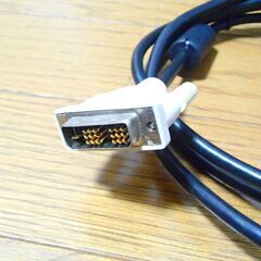DVIケーブル　1.8ｍ　中古品の画像